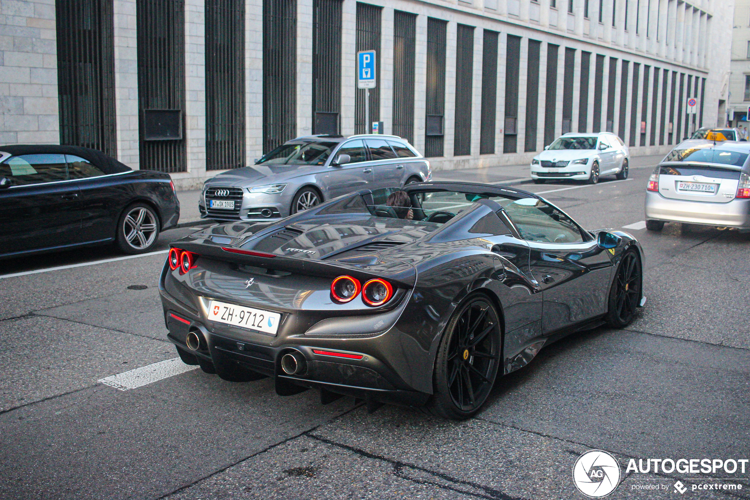 Ferrari F8 Spider