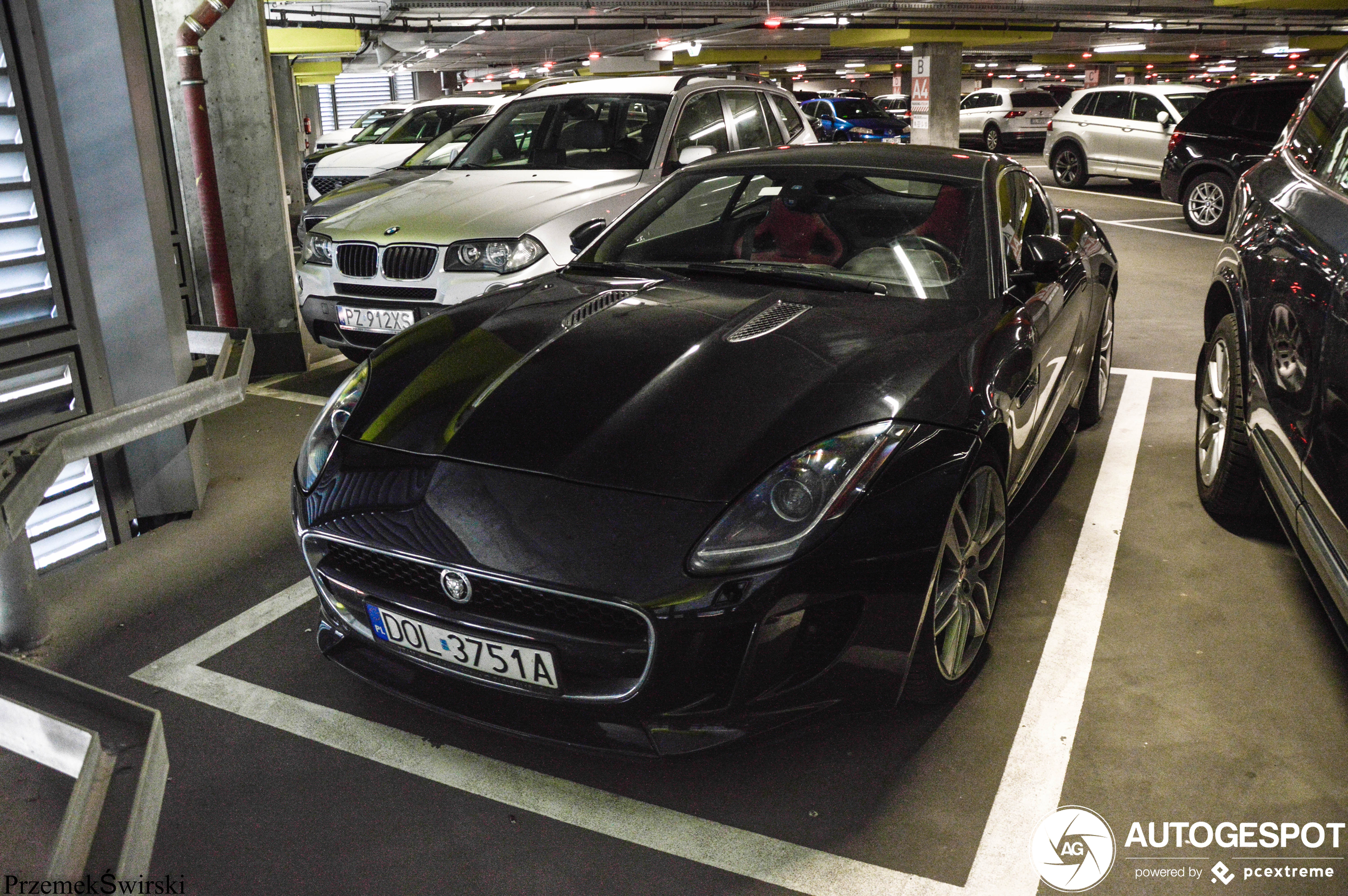 Jaguar F-TYPE R AWD Coupé