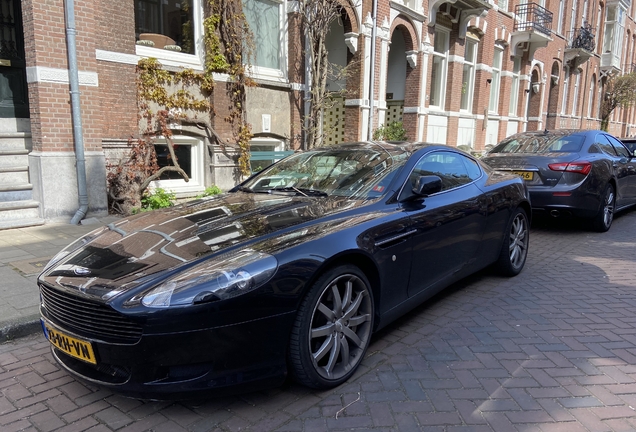 Aston Martin DB9