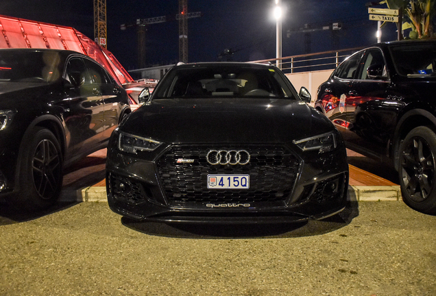 Audi RS4 Avant B9