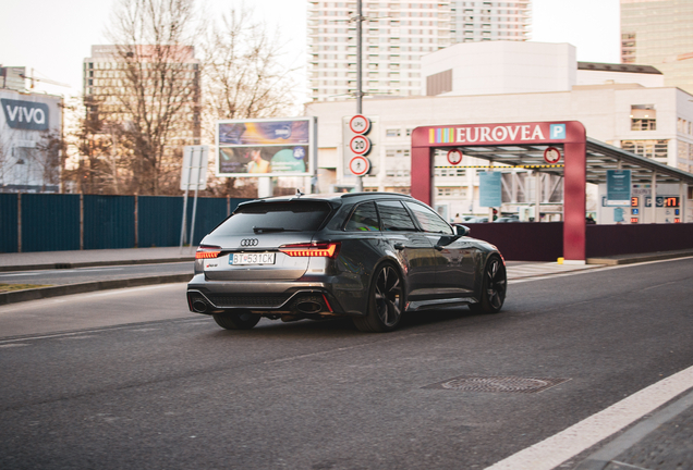 Audi RS6 Avant C8