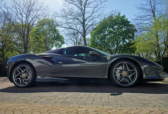 Ferrari F8 Spider