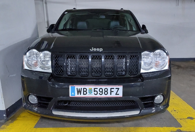 Jeep Grand Cherokee SRT-8 2005