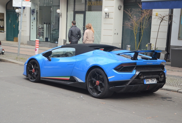 Lamborghini Huracán LP640-4 Performante Spyder