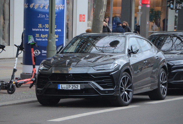 Lamborghini Urus Mansory