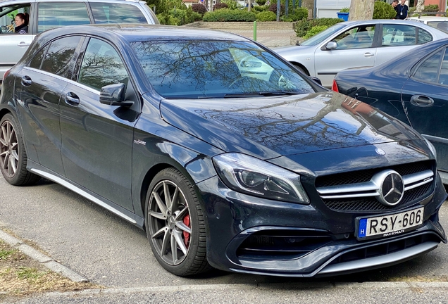 Mercedes-AMG A 45 W176 2015