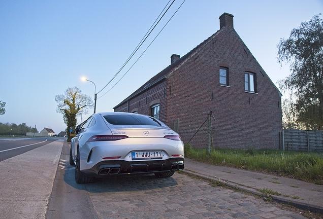 Mercedes-AMG GT 63 S X290