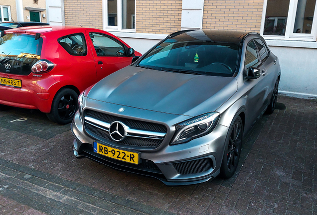 Mercedes-Benz GLA 45 AMG X156