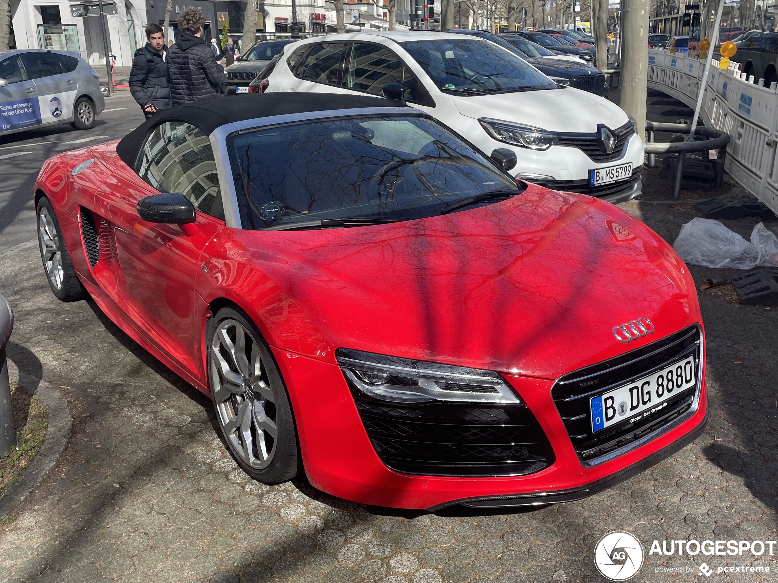 Audi R8 V10 Spyder 2013