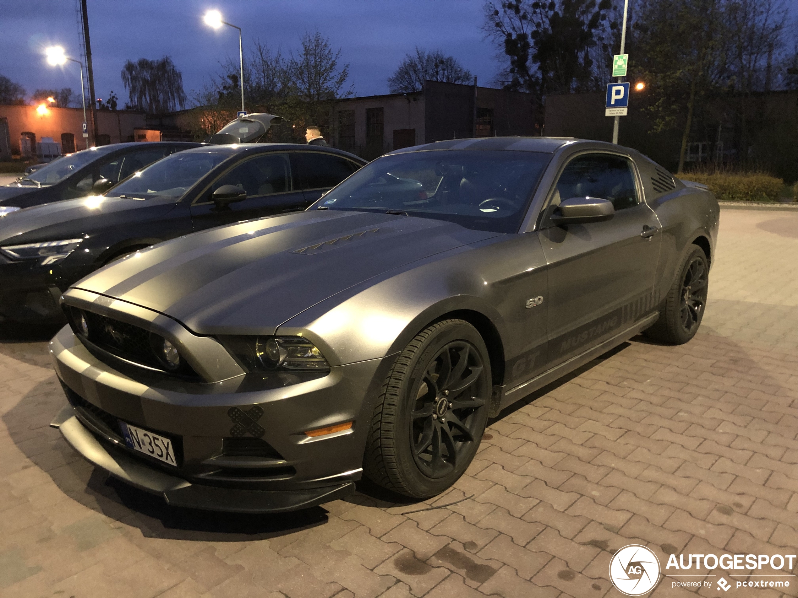 Ford Mustang GT 2013