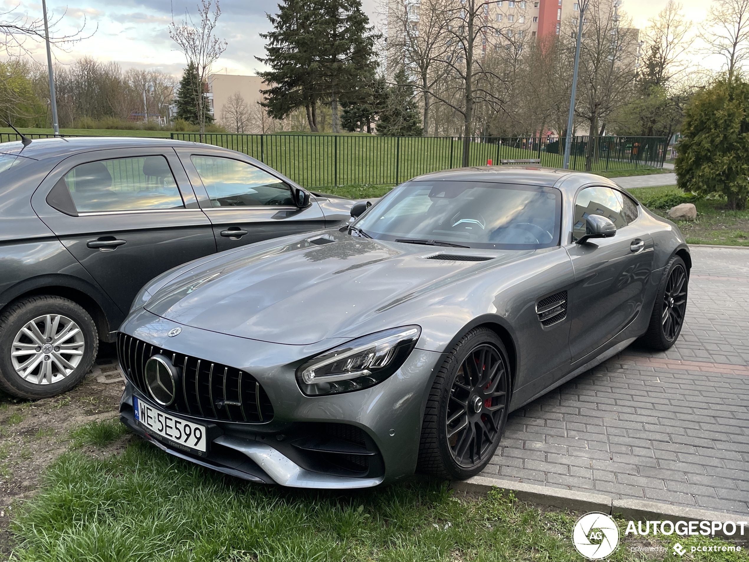 Mercedes-AMG GT C C190 2019