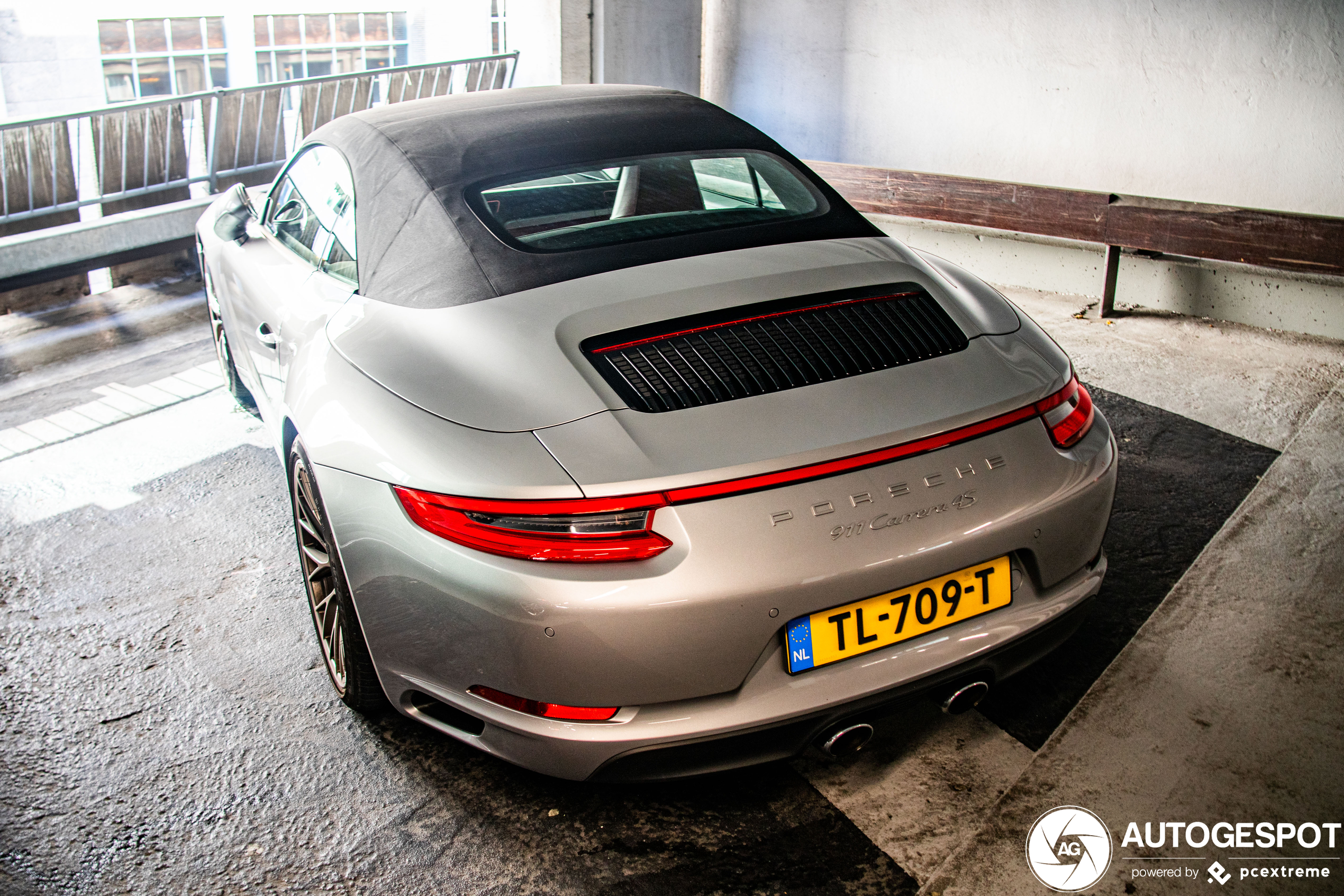 Porsche 991 Carrera 4S Cabriolet MkII