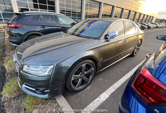 Audi S8 D4 2014