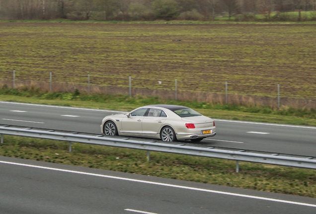 Bentley Flying Spur V8 2021