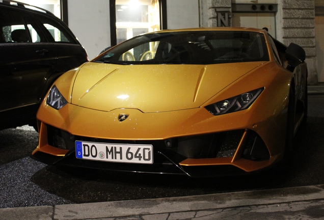 Lamborghini Huracán LP640-4 EVO