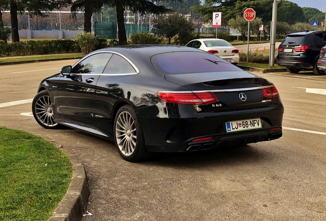 Mercedes-Benz S 63 AMG Coupé C217