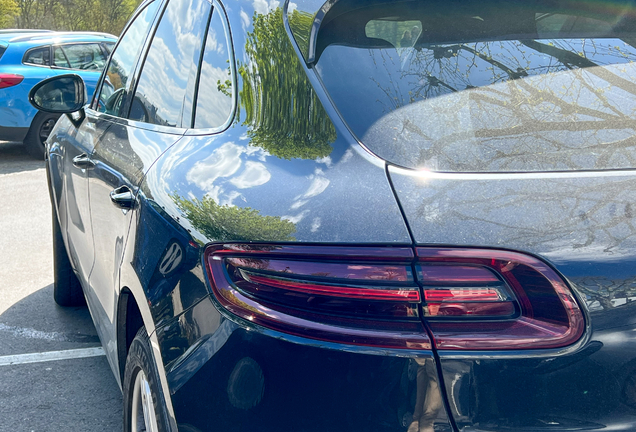 Porsche 95B Macan GTS