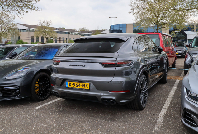 Porsche Cayenne Coupé Turbo S E-Hybrid