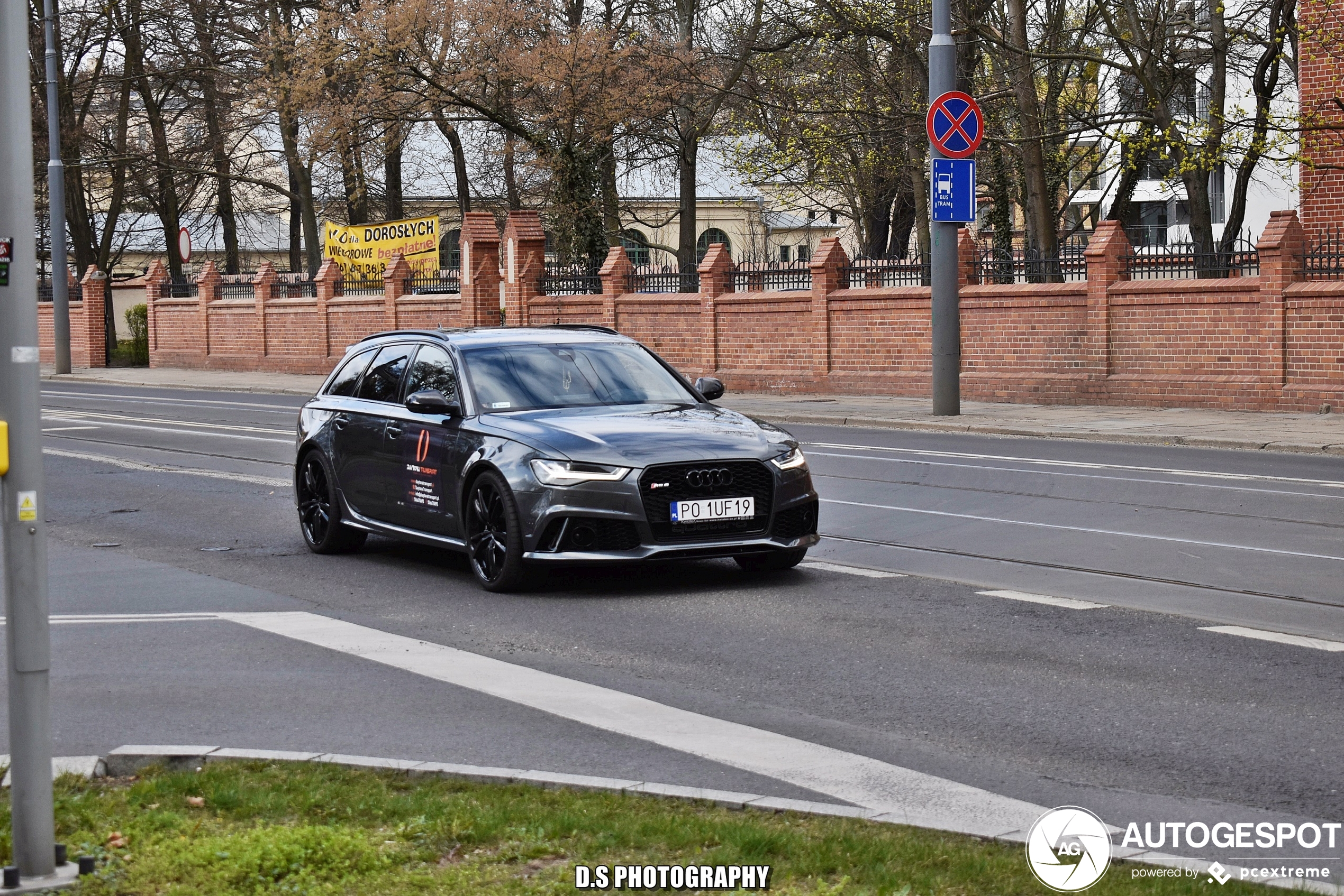 Audi RS6 Avant C7 2015