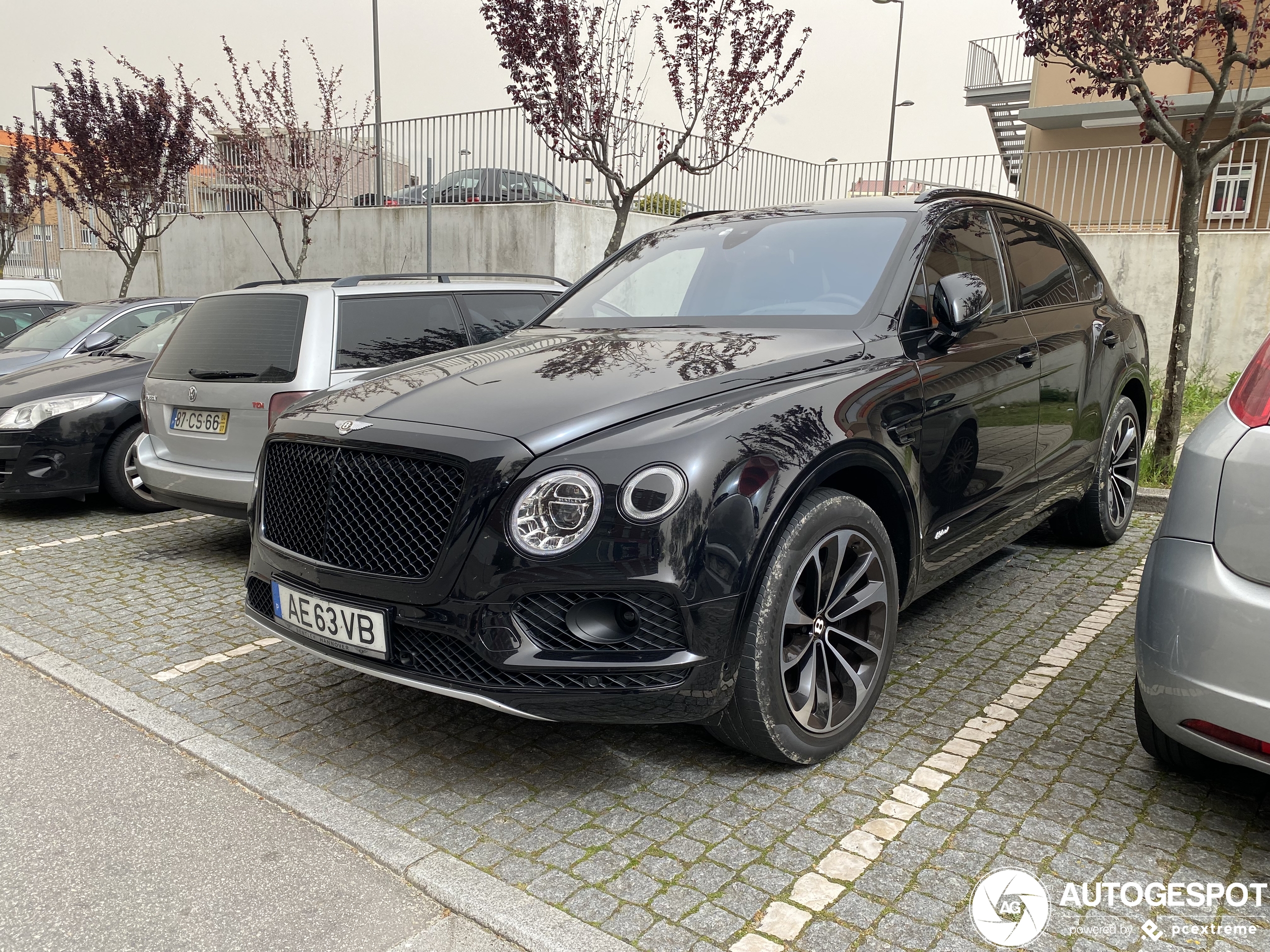 Bentley Bentayga Hybrid