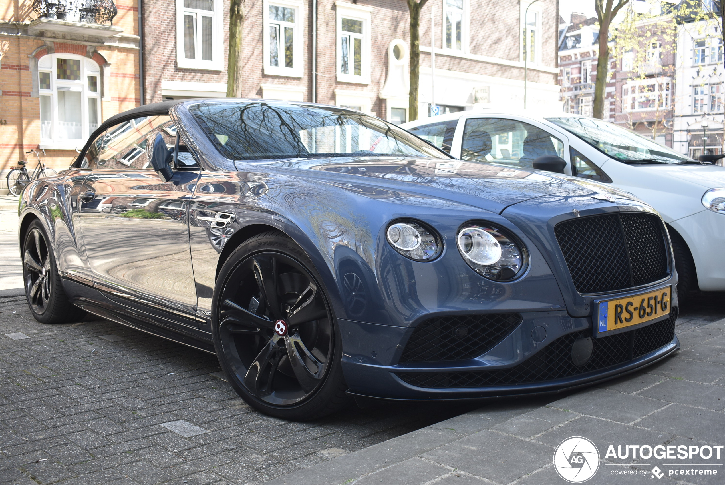 Bentley Continental GTC V8 S 2016