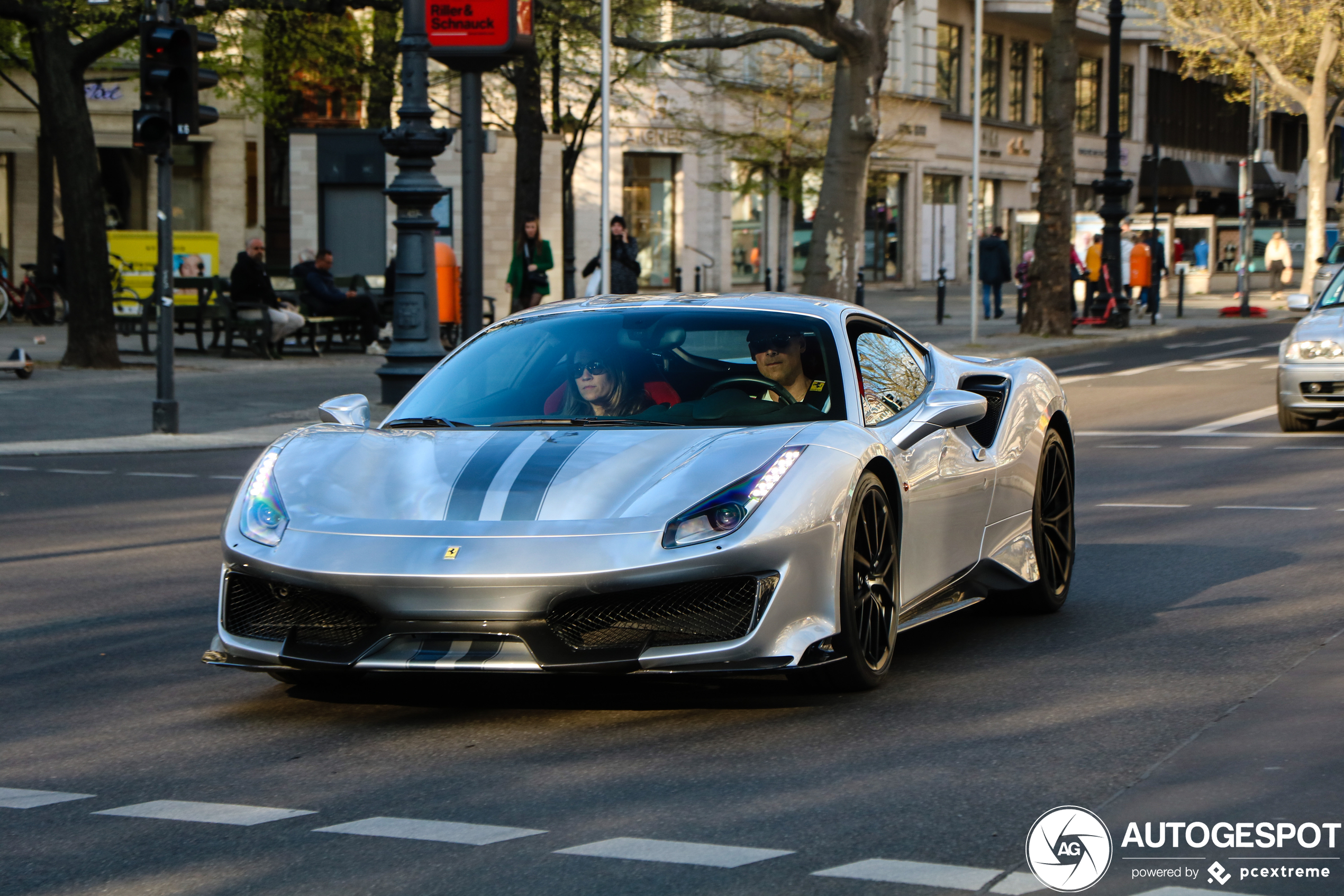 Ferrari 488 Pista