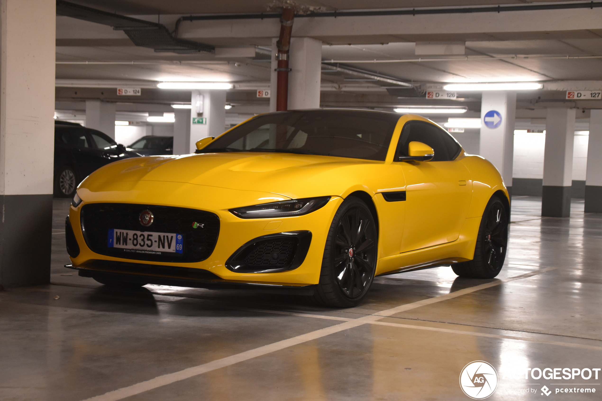 Jaguar F-TYPE R Coupé 2020