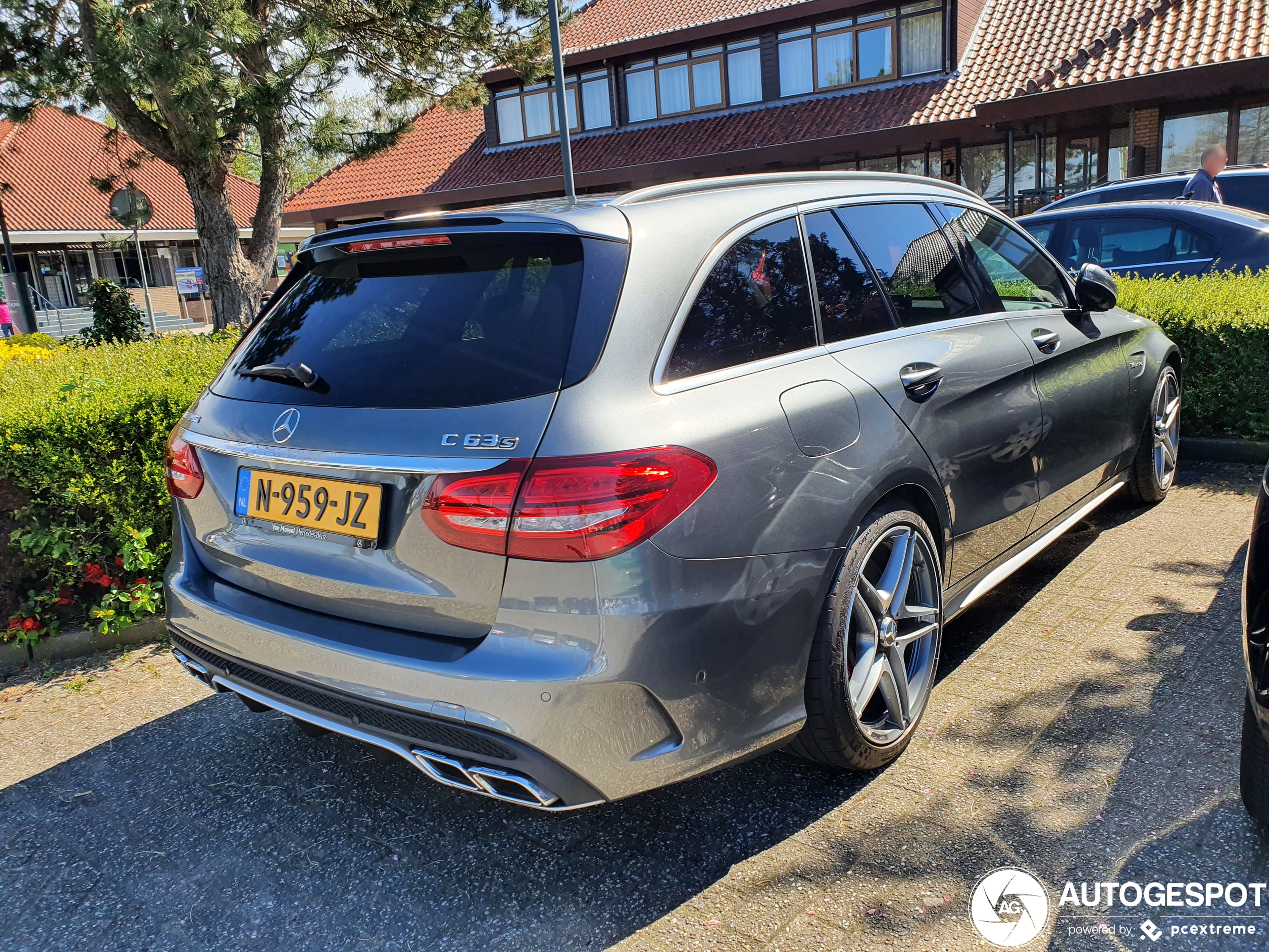 Mercedes-AMG C 63 S Estate S205