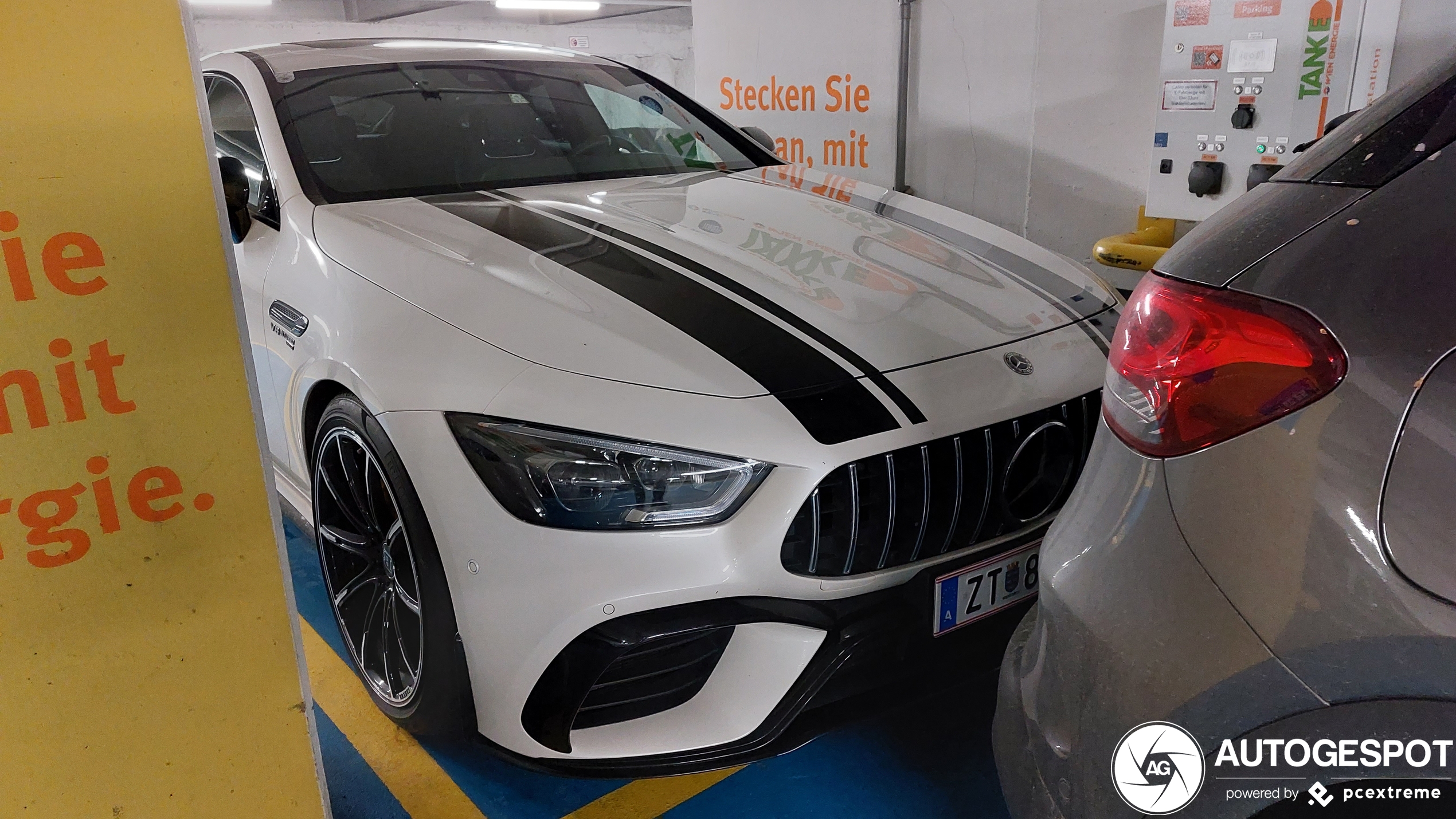 Mercedes-AMG GT 63 S X290