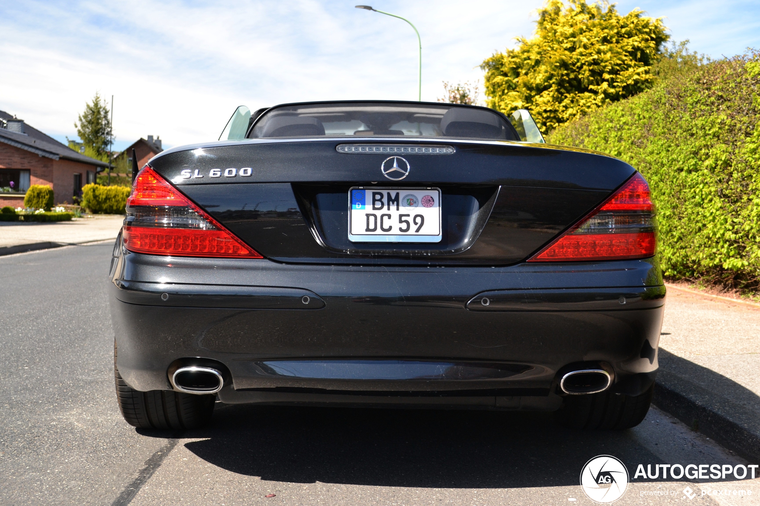 Mercedes-Benz SL 600 R230 2006