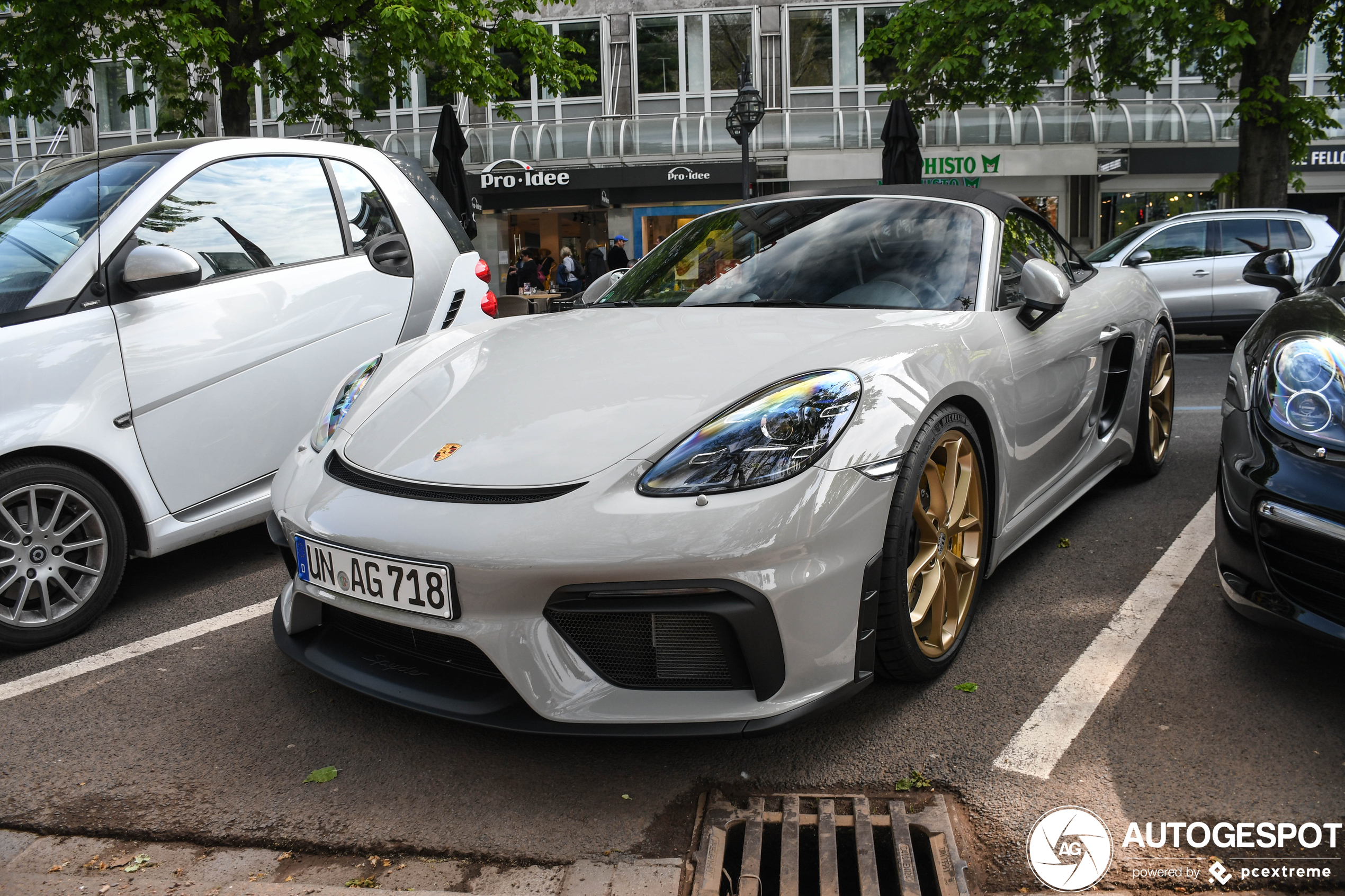 Porsche 718 Spyder