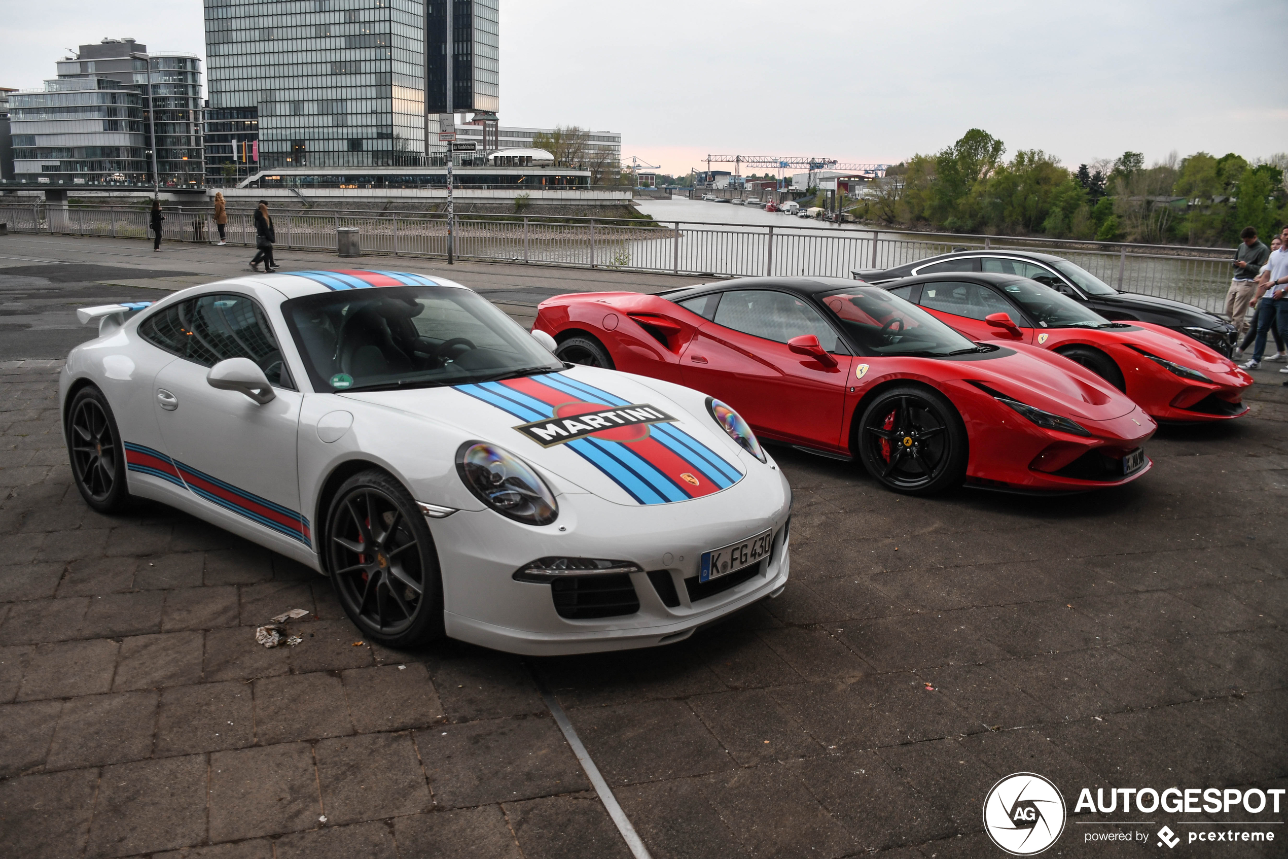 Porsche 991 Carrera S MkI Martini Racing Edition