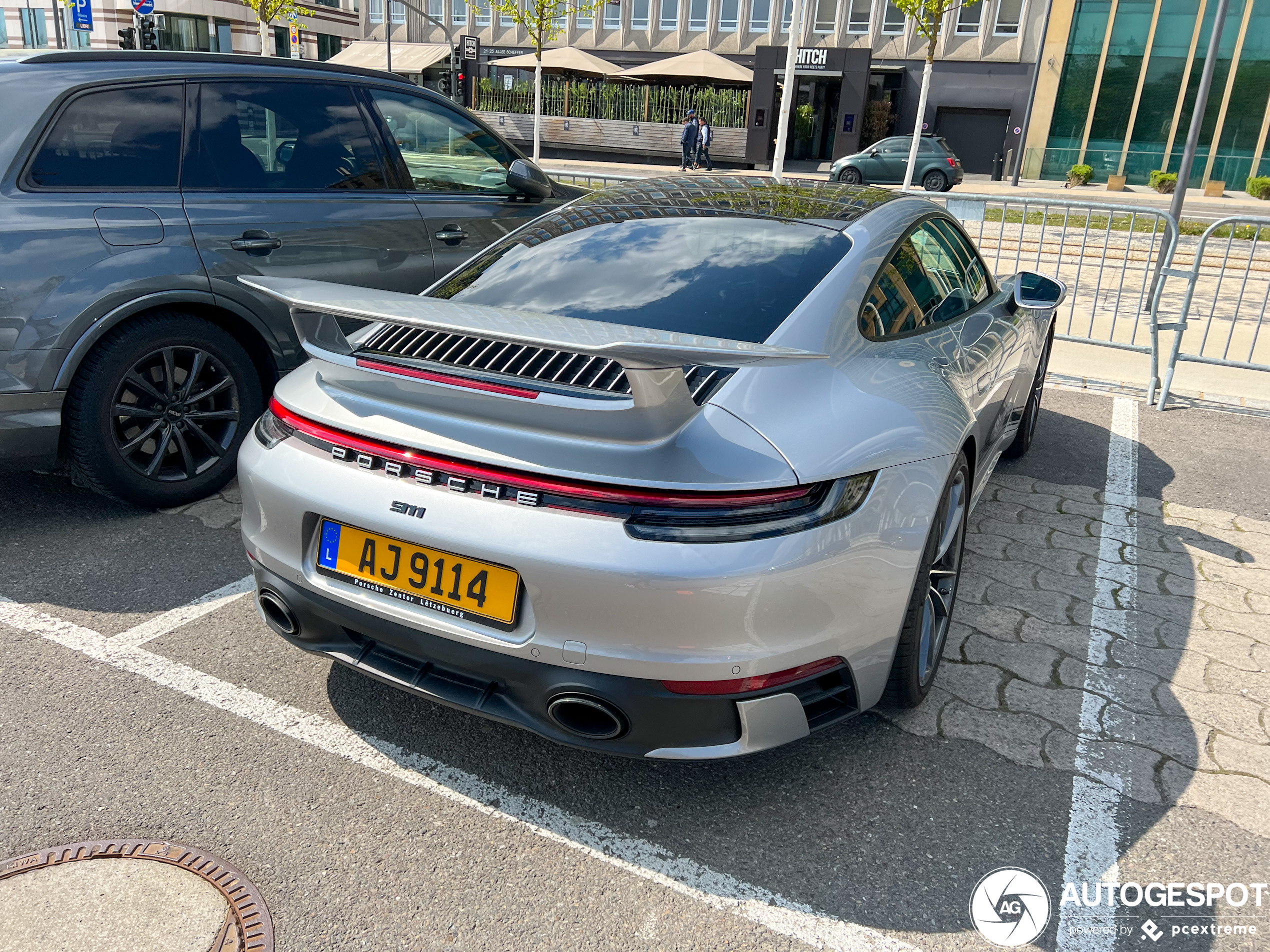 Porsche 992 Carrera 4S