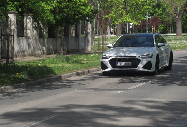 Audi RS6 Avant C8