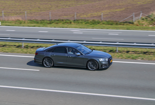 Audi S8 D5