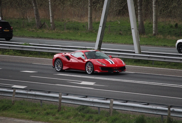 Ferrari 488 Pista