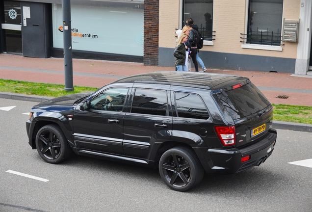 Jeep Grand Cherokee SRT-8 2005