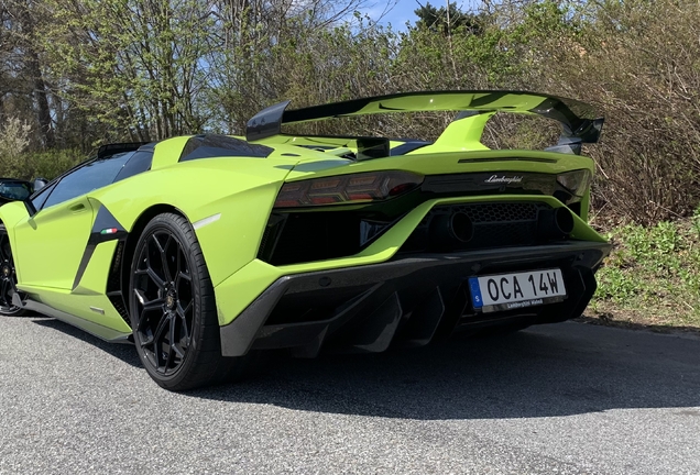 Lamborghini Aventador LP770-4 SVJ Roadster