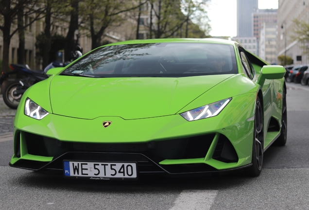 Lamborghini Huracán LP640-4 EVO