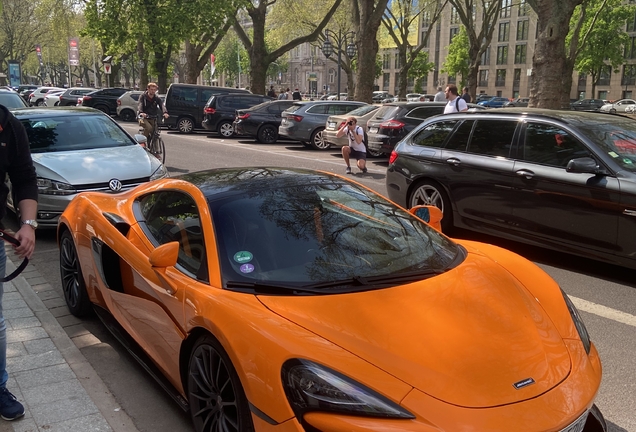 McLaren 570GT