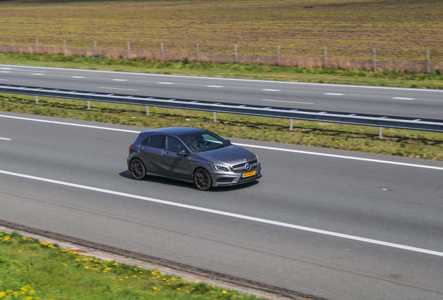 Mercedes-Benz A 45 AMG