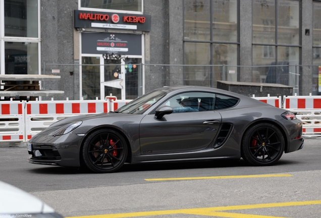 Porsche 718 Cayman GTS