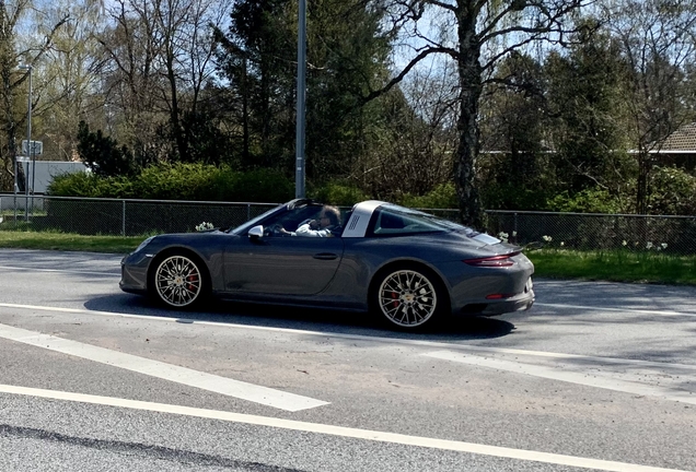 Porsche 991 Targa 4 GTS MkII Exclusive Manufaktur Edition