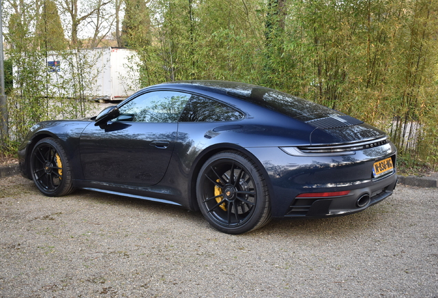 Porsche 992 Carrera GTS