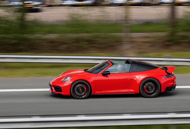 Porsche 992 Targa 4 GTS