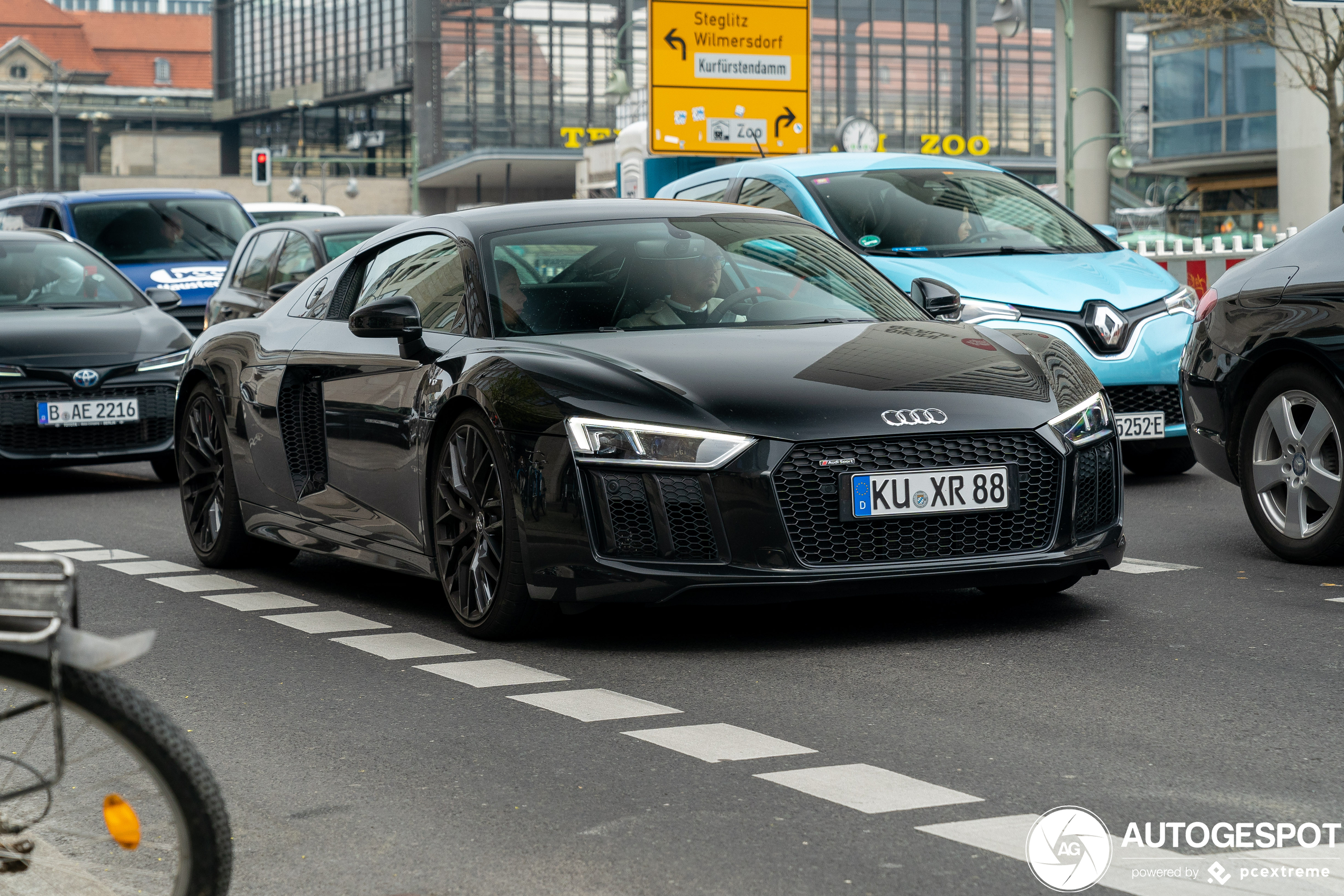 Audi R8 V10 2015