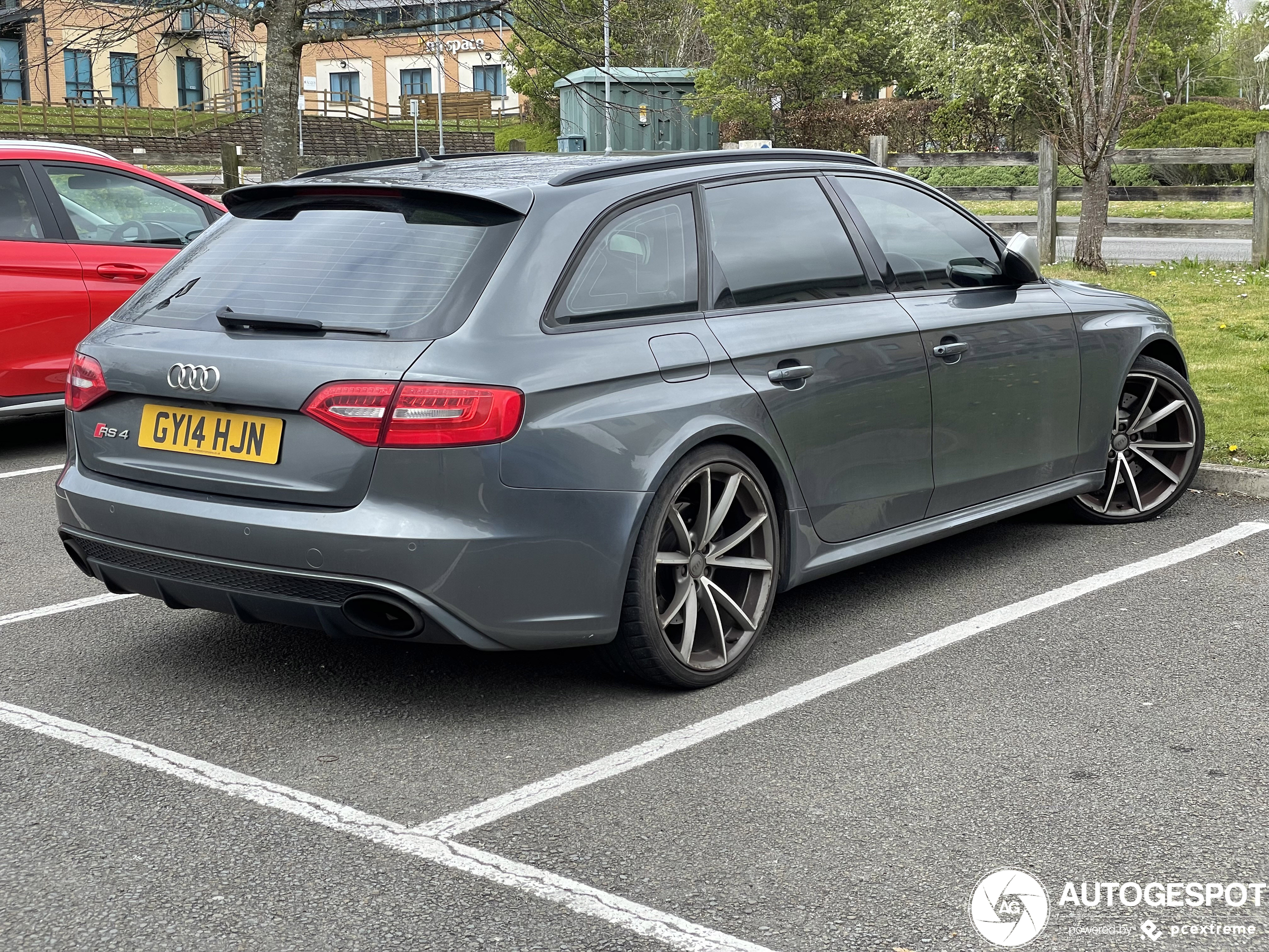 Audi RS4 Avant B8