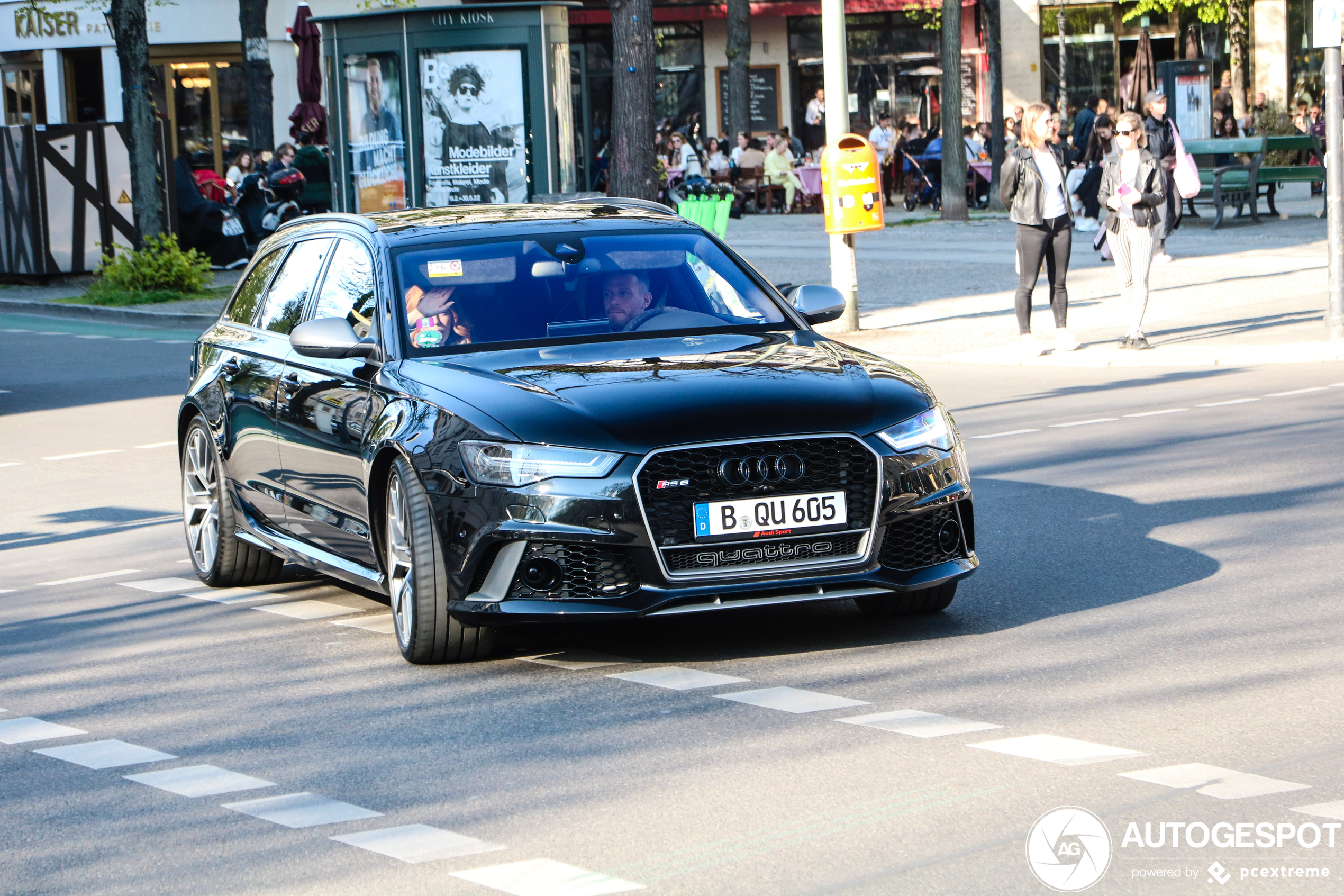 Audi RS6 Avant C7 2015