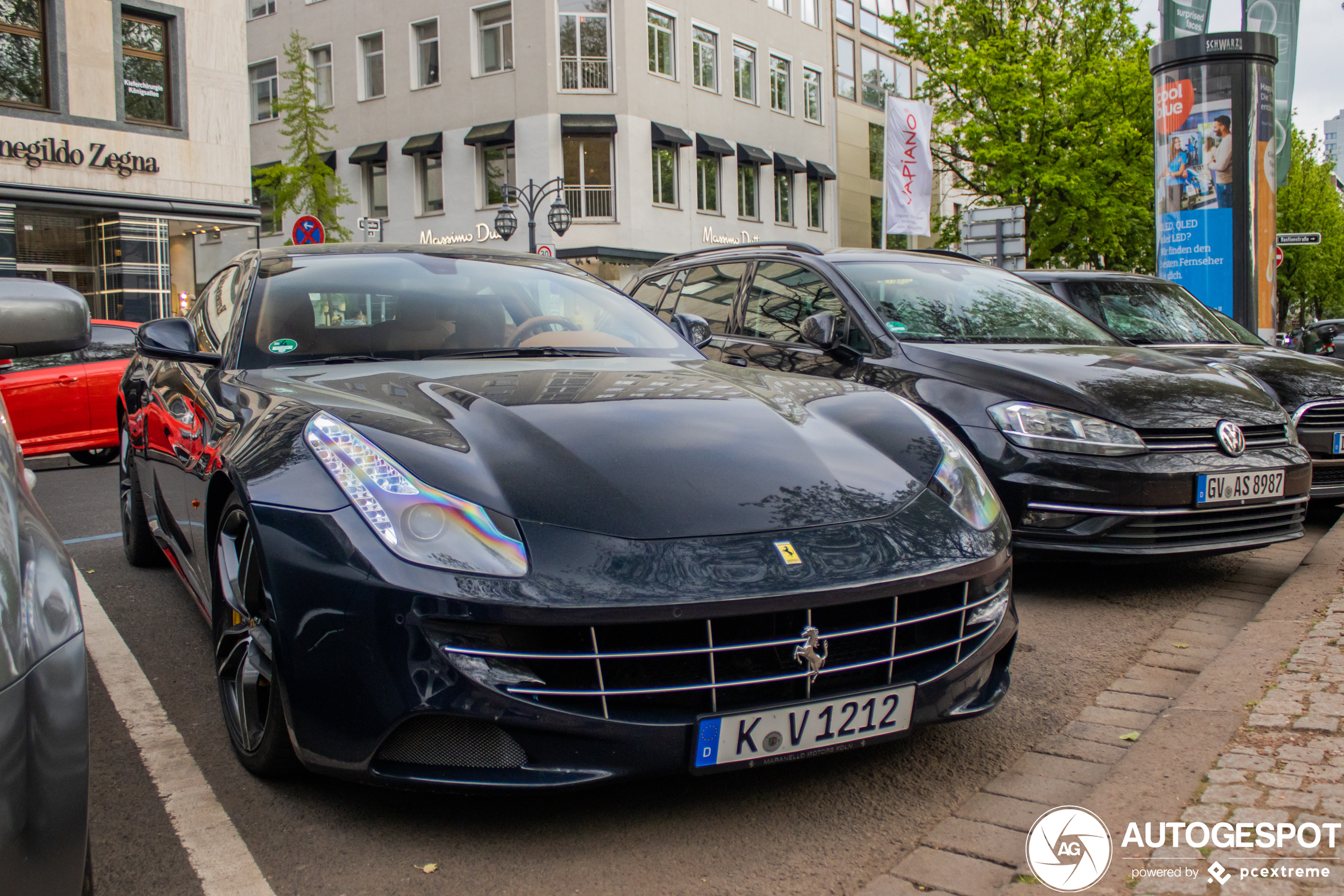 Ferrari FF