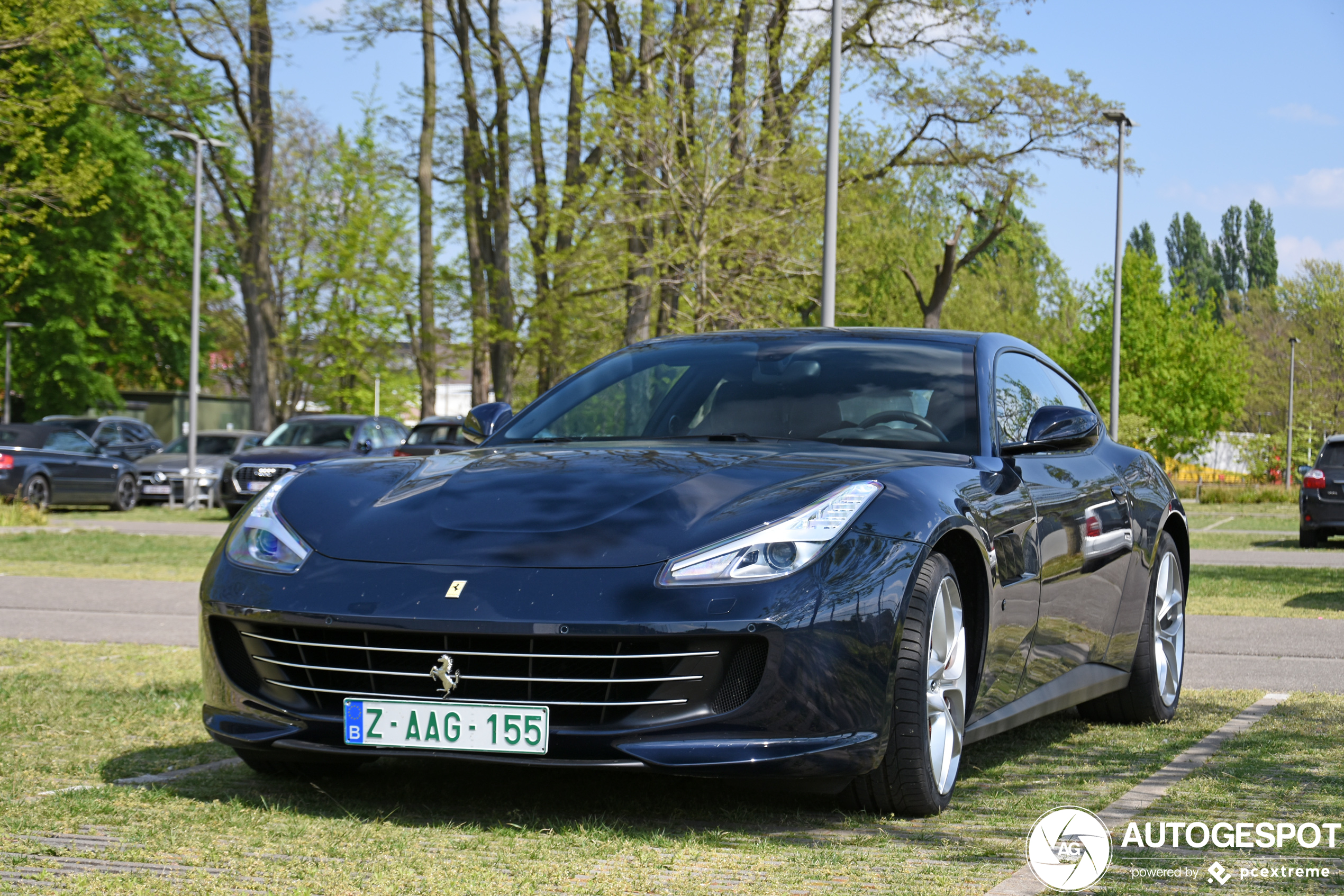 Ferrari GTC4Lusso T